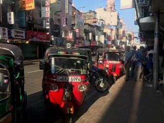 Fichier:Tuktuk.jpg